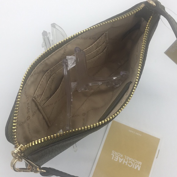 Michael Kors FULTON DUFFLE Lg TZ Wristlet Leather - Picture 7 of 8